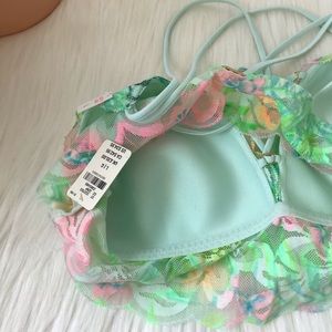 PINK Victoria's Secret Intimates & Sleepwear - Victoria’s Secret Pink Lightly Lined Bralette L PINK Victoria's Secret Intimates & Sleepwear - Victoria’s Secret Pink Lightly Lined Bralette L